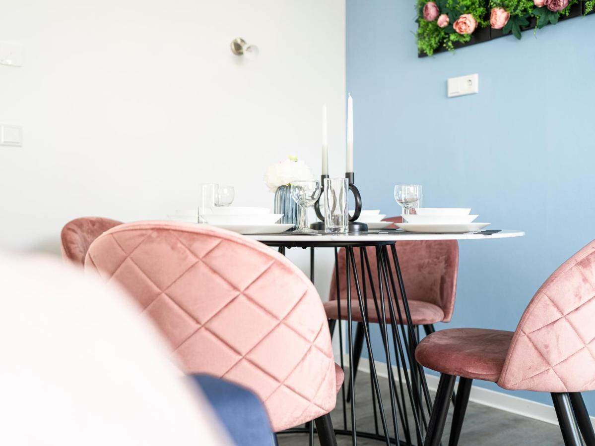 Noble Suite - Living & Work Place กีเซิน ภายนอก รูปภาพ